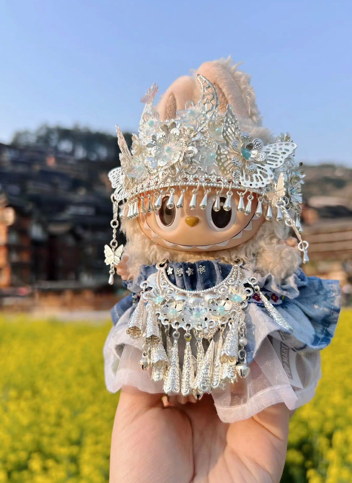 17cm Labubu Plush Doll Traditional Costume – Miao Style – Hanfu Story