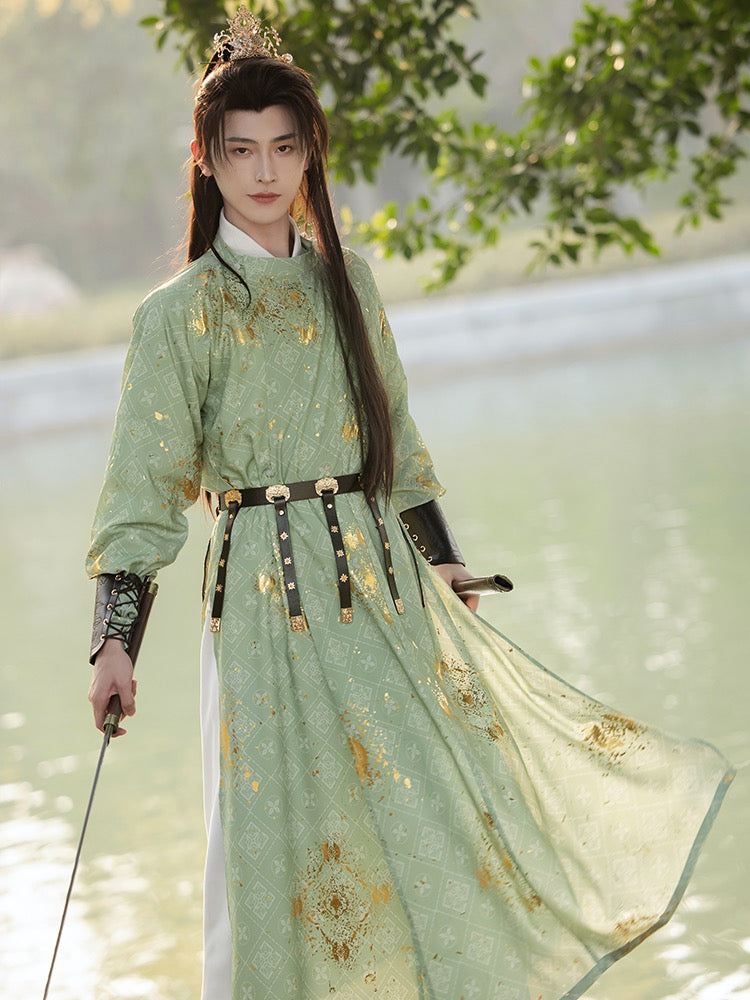 Tang Dynasty Round Collar Hanfu Robe, Black / Robe+Belt+Cuffs / M Tang Dynasty Round Collar Hanfu Robe, Black / Robe+Belt+Cuffs / M