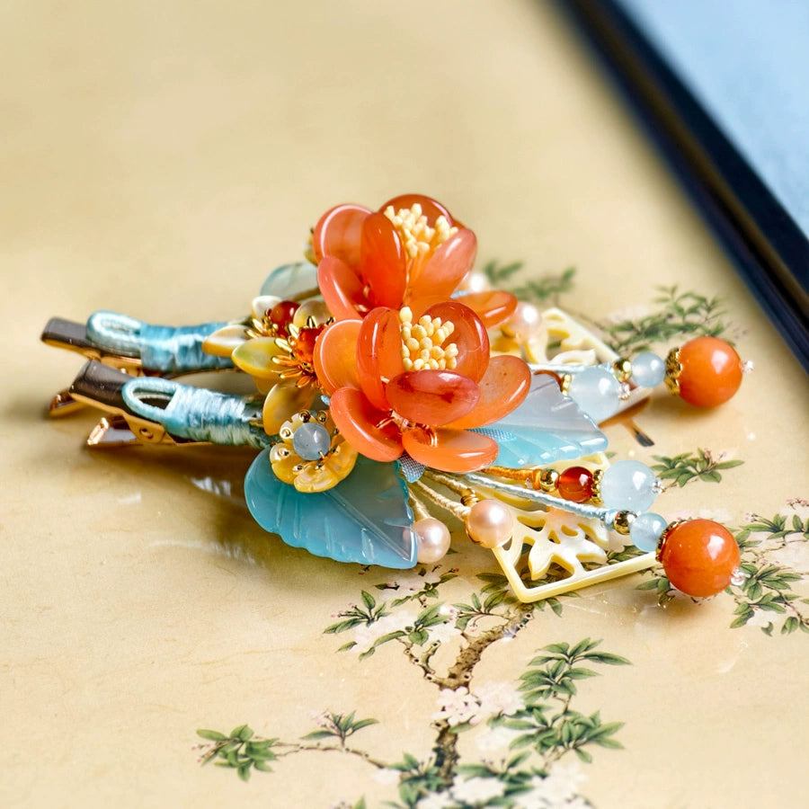 Hair Clips: Golden Bloom