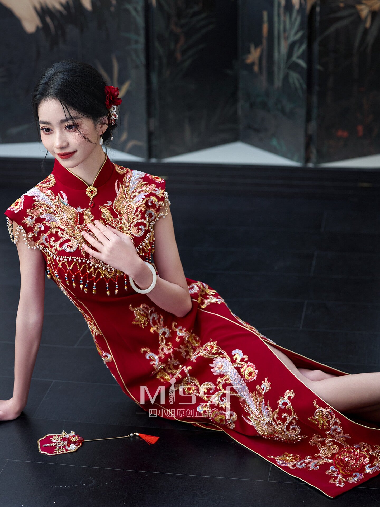 Red Embroidered Bridal Qipao Cheongsam | Biyishuangfei Hanfu Story Red Embroidered Bridal Qipao Cheongsam | Biyishuangfei Hanfu Story
