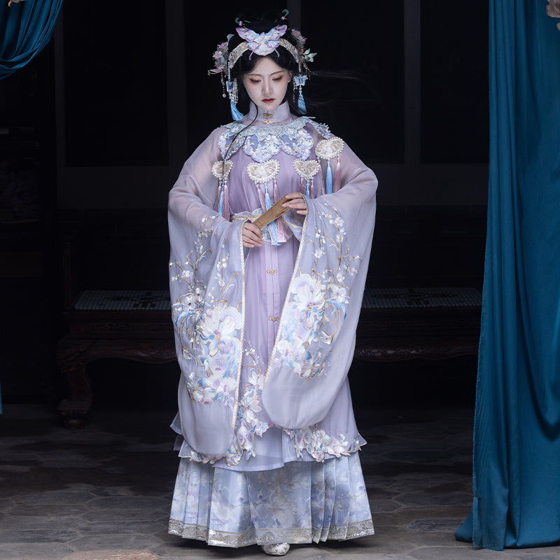 Chinese Opera Inspired Outfit & Mamian Skirt | Lady Yu 虞姬 – Hanfu Story