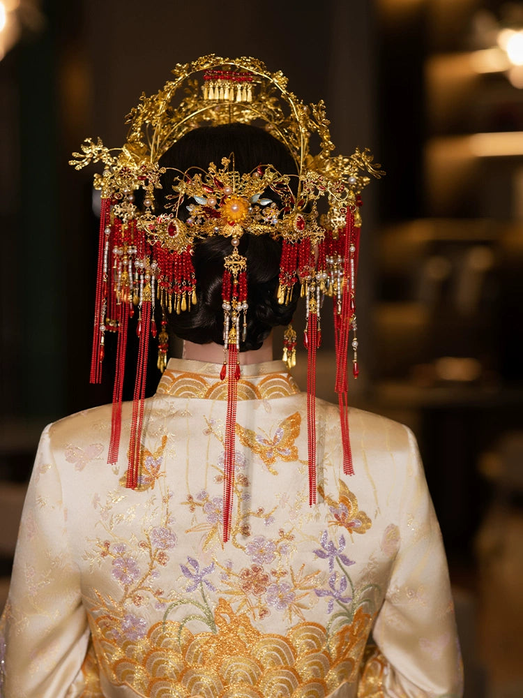 Luxury Phoenix Crown Bridal Headpiece Red Tassel and Gold Flower Chinese Wedding Hair Accessories for Xiuhe Dress