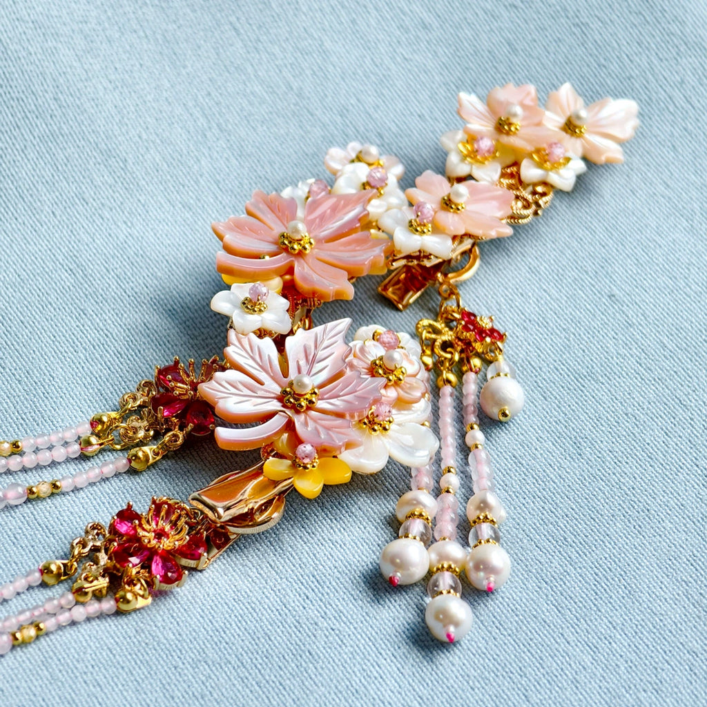 Tassels Hair Clip: Sakura