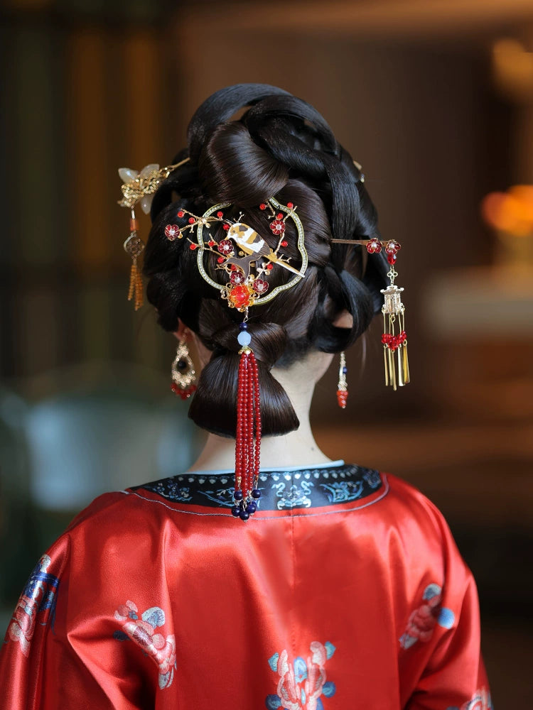 Flying Bird and Floral Bridal Hairpin Classical Chinese Wedding Headpiece for Xiuhe and Morning Robe Bride