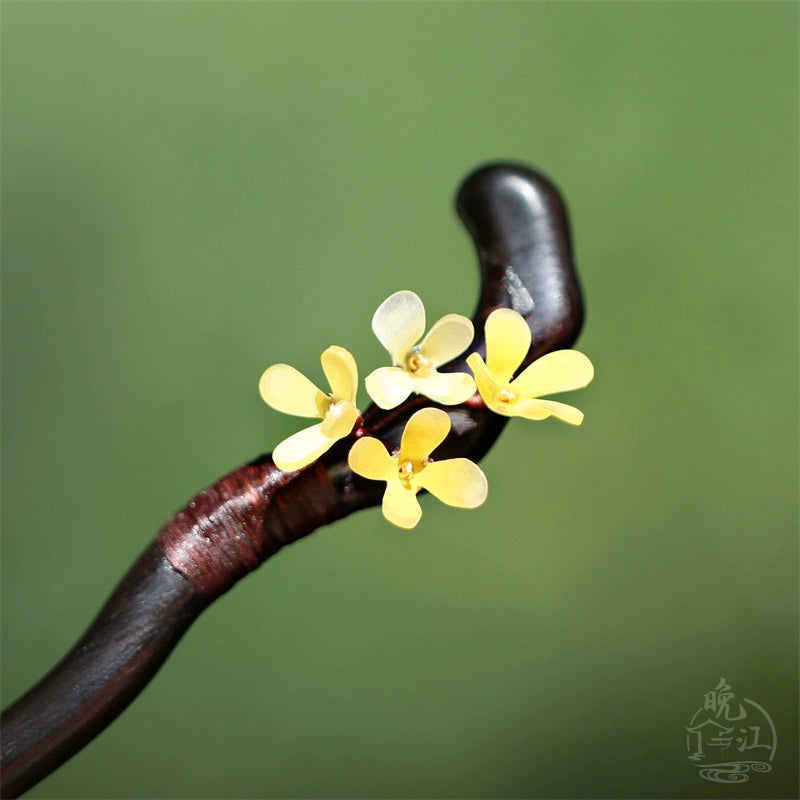 Ebony Hair Stick: Osmanthus