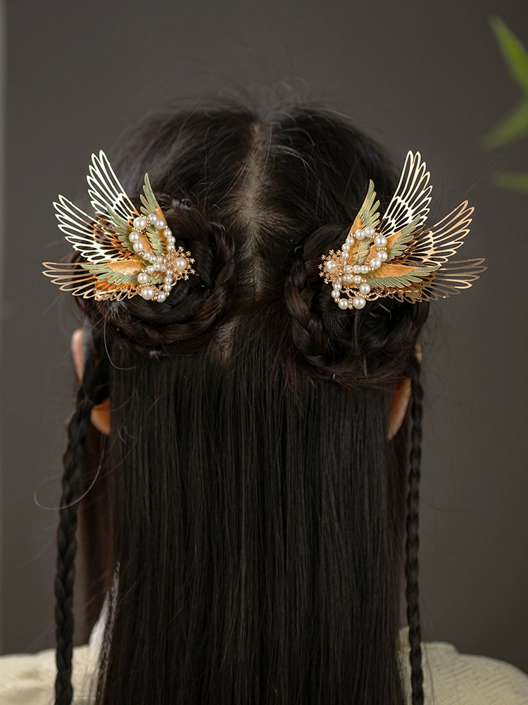 Hair Clips: Paper Wings