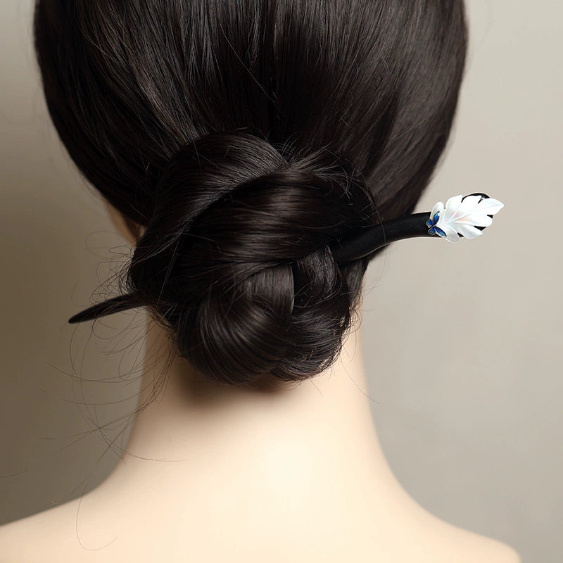 Radiant Glow Handmade Mother-of-Pearl Ebony Hair Stick