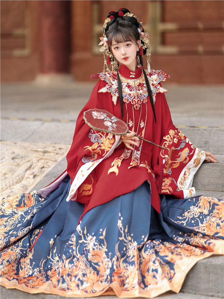 Ming Dynasty Koi Embroidered Flower Wedding Hanfu with Printed Mamianq ...
