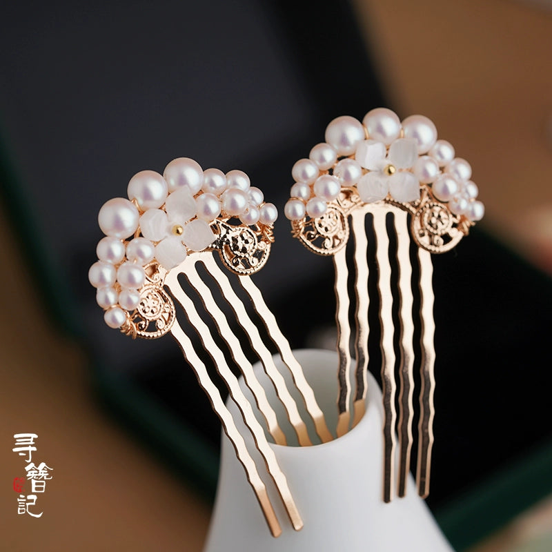 Hair Comb: Sea Pearls