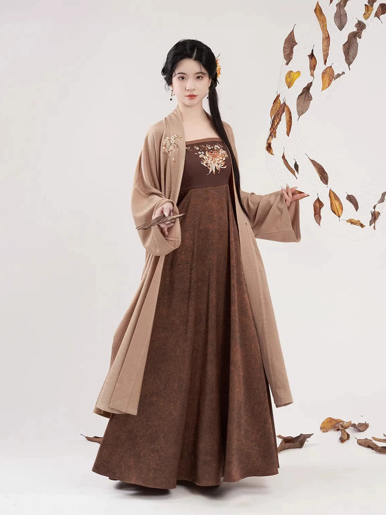 Modern Tang Dynasty Hanfu Slip Dress Set - Qiuju 秋菊 (Preorder) – Hanfu ...