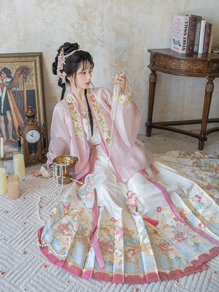 Ming Dynasty Spring Hanfu Set with Pink Mamian Skirt for Women | Peach ...