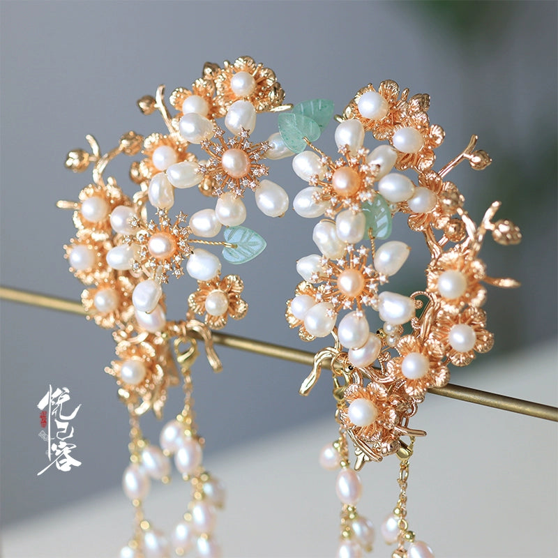 Hair Clips: Pearl Banquet