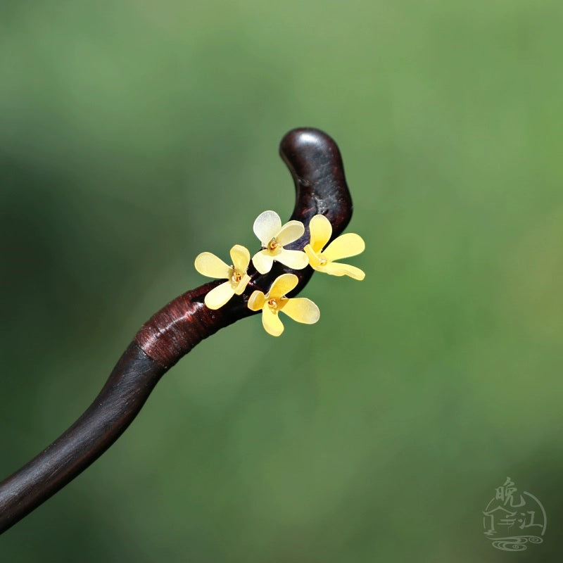 Ebony Hair Stick: Osmanthus