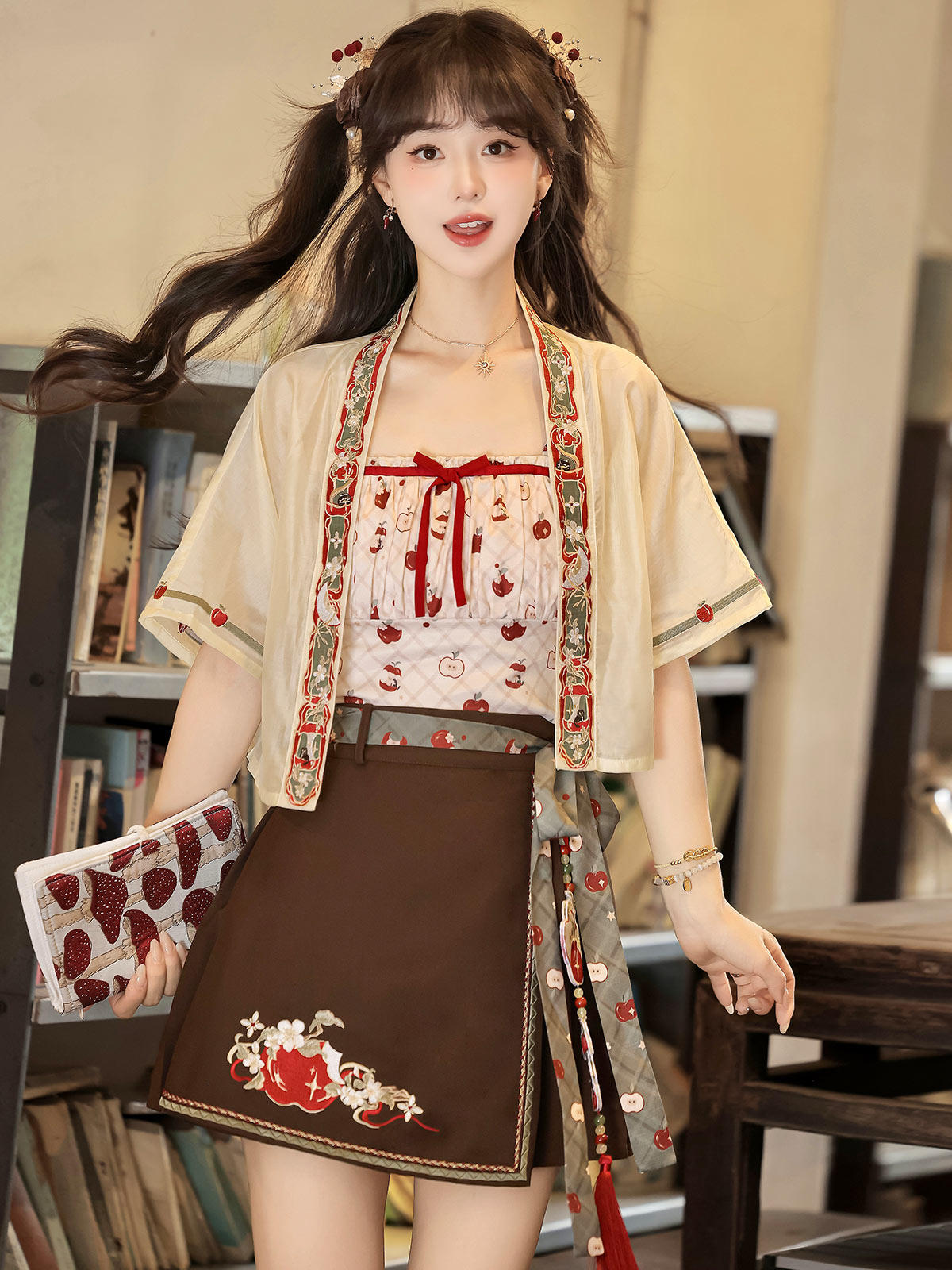 Modern Hanfu, Hanyuansu & Chinese Style Clothing | Neo Chinese Fashion Hanfu Story Modern Hanfu, Hanyuansu & Chinese Style Clothing | Neo Chinese Fashion Hanfu Story