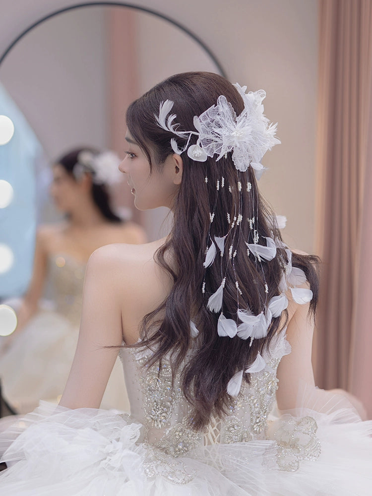 Chinese Wedding Hair Accessories: Featherington