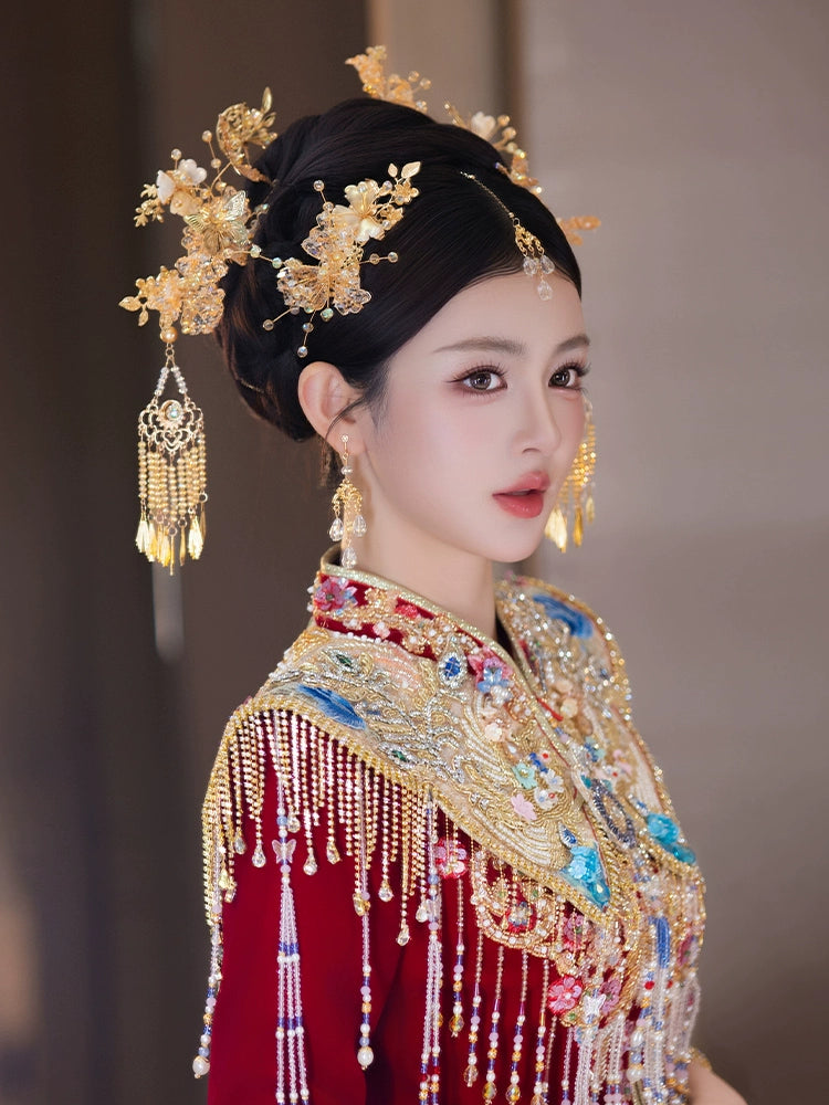 Champagne Bridal Hair Accessories Elegant Chinese Wedding Headpiece with Tassels and Forehead Pendant for Xiuhe and Hanfu