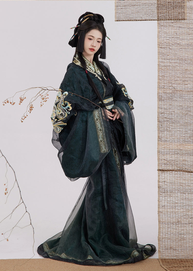 Hanfu Skirt CHILDREN GIRLS CHINESE Hanfu Dress Floral Embroidered Retro  Long Sleeve Hanfu Dresses For Kids, image size:790x1107