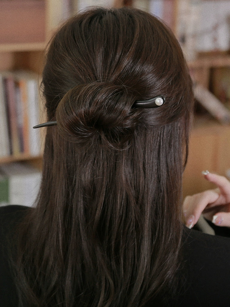 Ebony Hair Stick: The Pearl