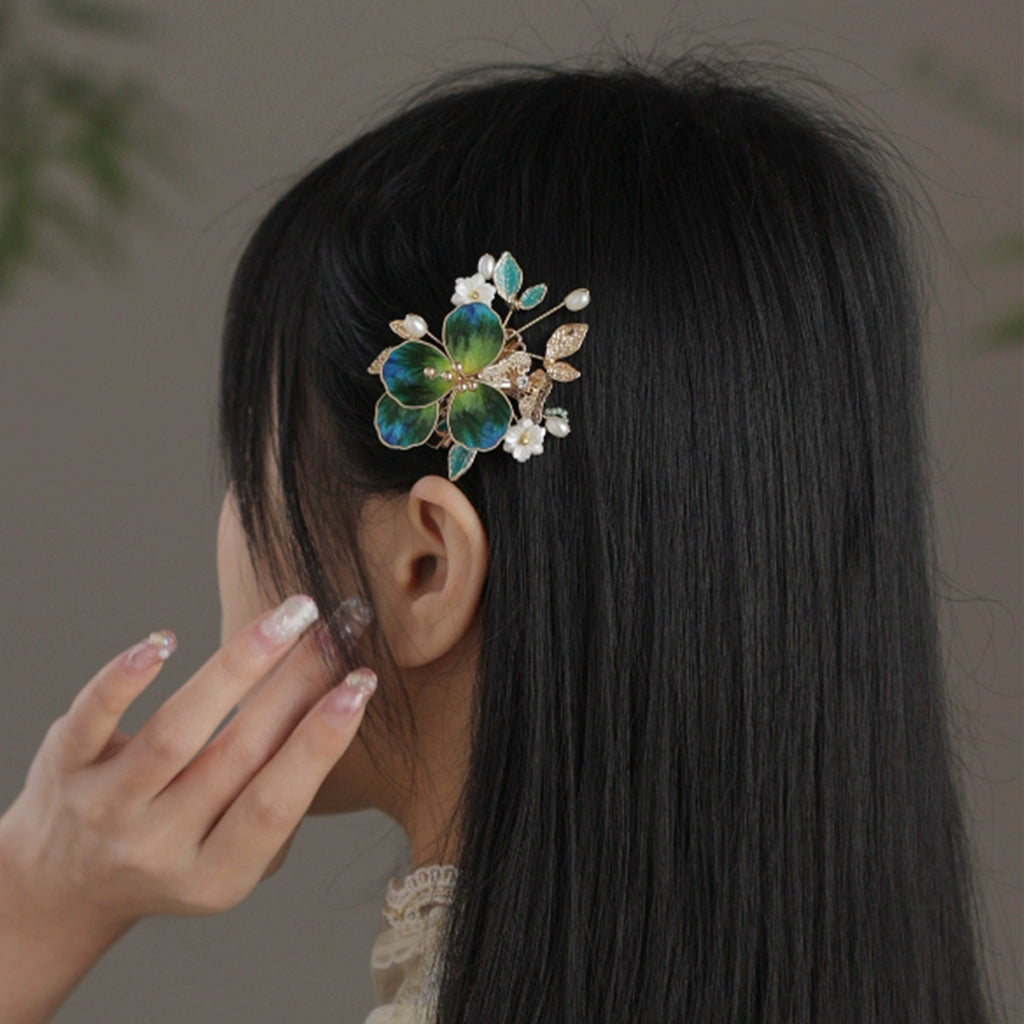 Hair Clip: Lakes and Mountains