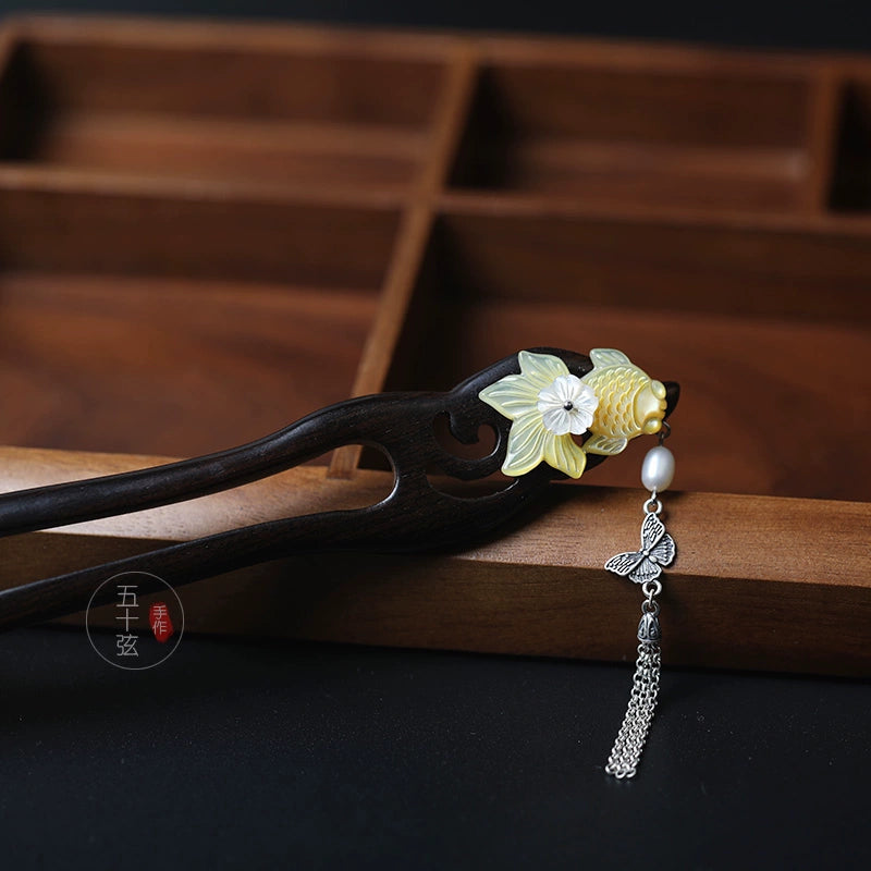 Golden Scales Mother-of-Pearl Koi 925 Silver Tassel Hair Stick