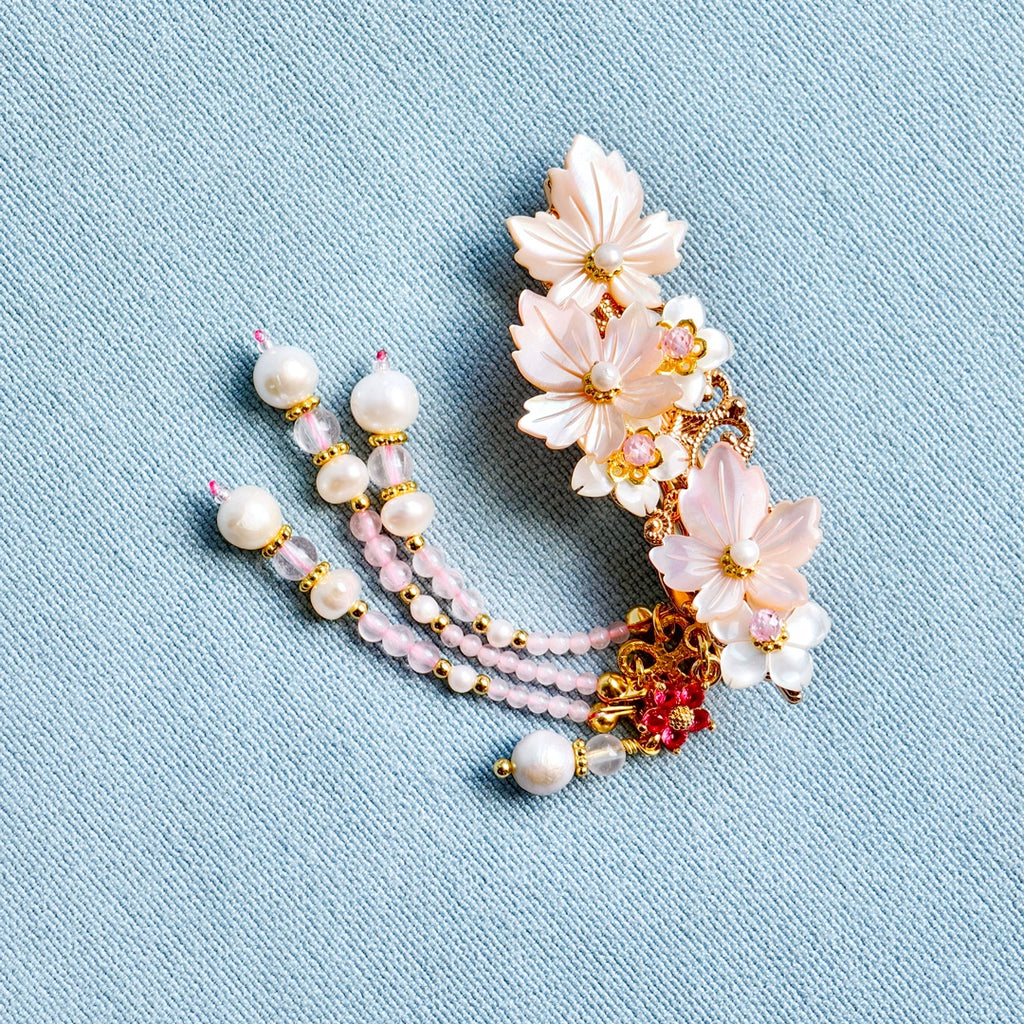 Tassels Hair Clip: Sakura