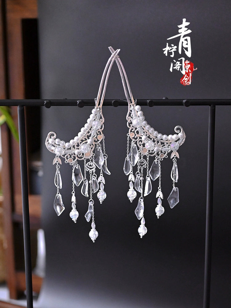 Hanfu Hair Pins: Curve Moon