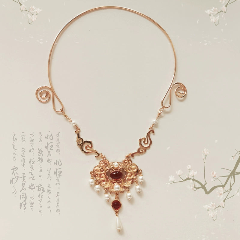 Intense Love Chinese Style Necklace