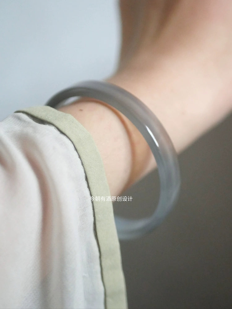 Smoke - Natural Ice Seed Gray Agate Bracelet