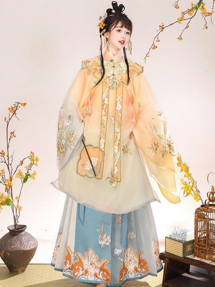 Red Robe Ming Ming Dynasty Embroidered Robe & Printed Mamian Skirt | Cloud Mirror 云外 ...
