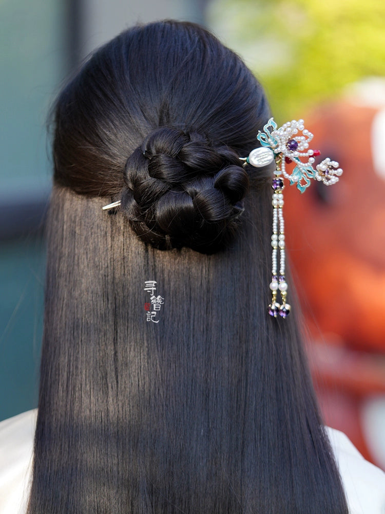 Hair Pin: Bottled Chrysanthemum