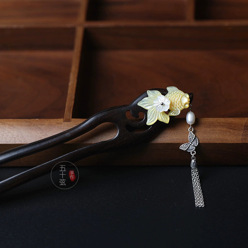 Golden Scales Mother-of-Pearl Koi 925 Silver Tassel Hair Stick