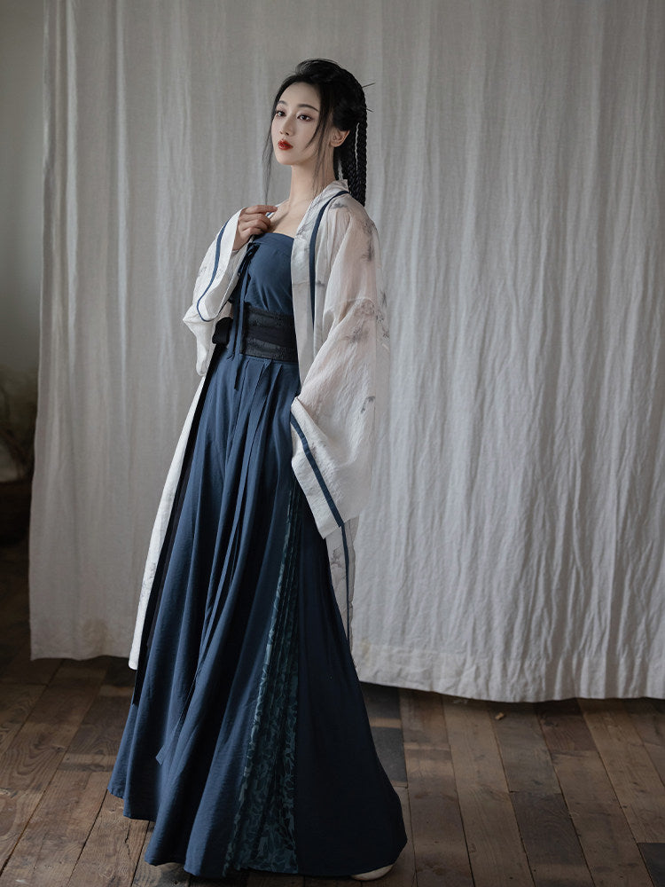 Song Dynasty Modern Hanfu Long Jacket with Wide Leg Pants - Observing ...