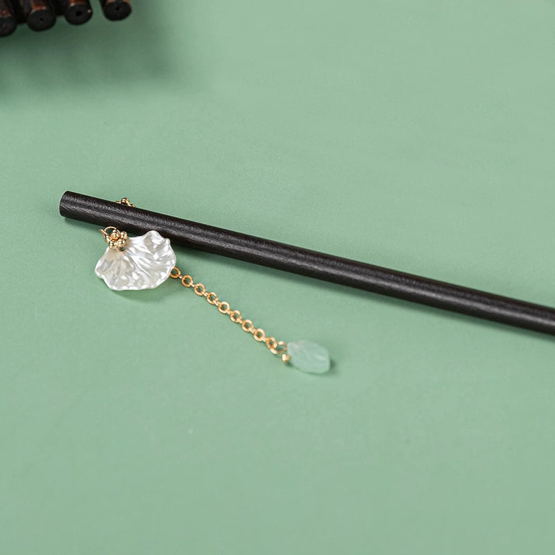 Back Hair Pin: Gardenia Wood