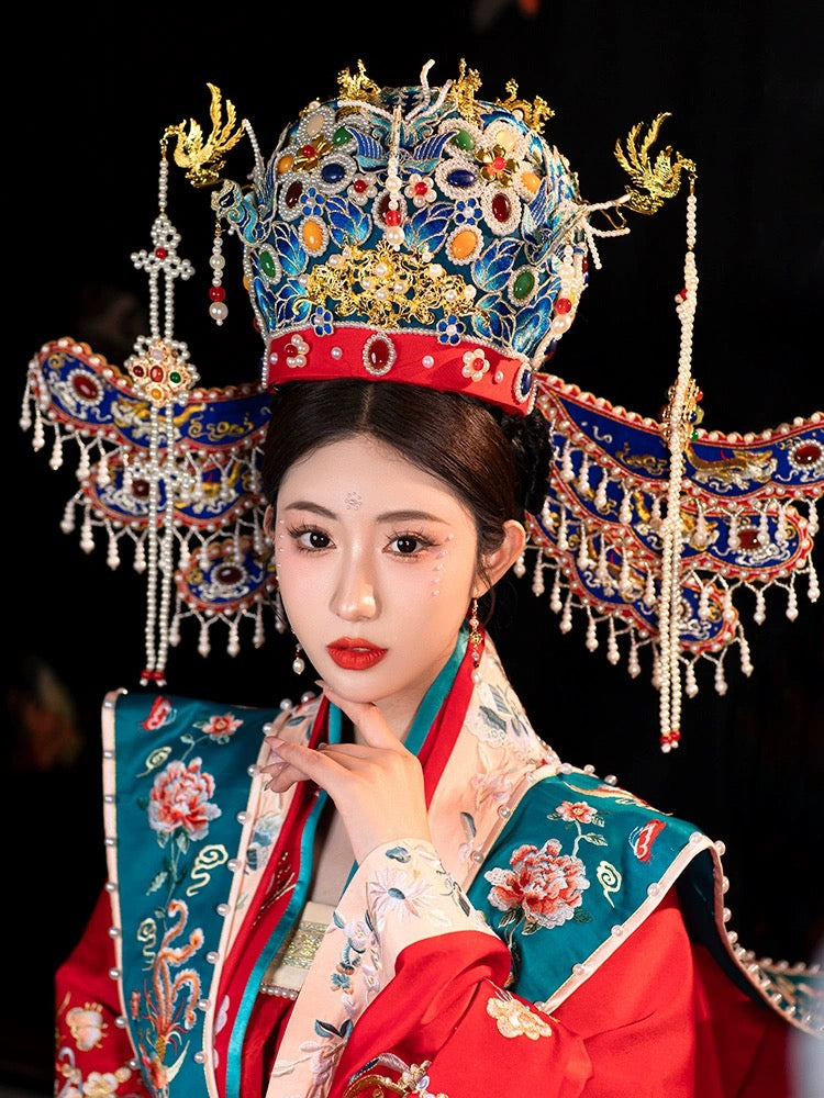 Elegant Ming Dynasty Empress Crown