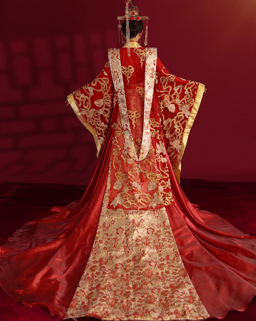 Modern Hanfu Chinese Wedding Gown, Made to Order, Regal Empress Hanfu Story Modern Hanfu Chinese Wedding Gown, Made to Order, Regal Empress Hanfu Story